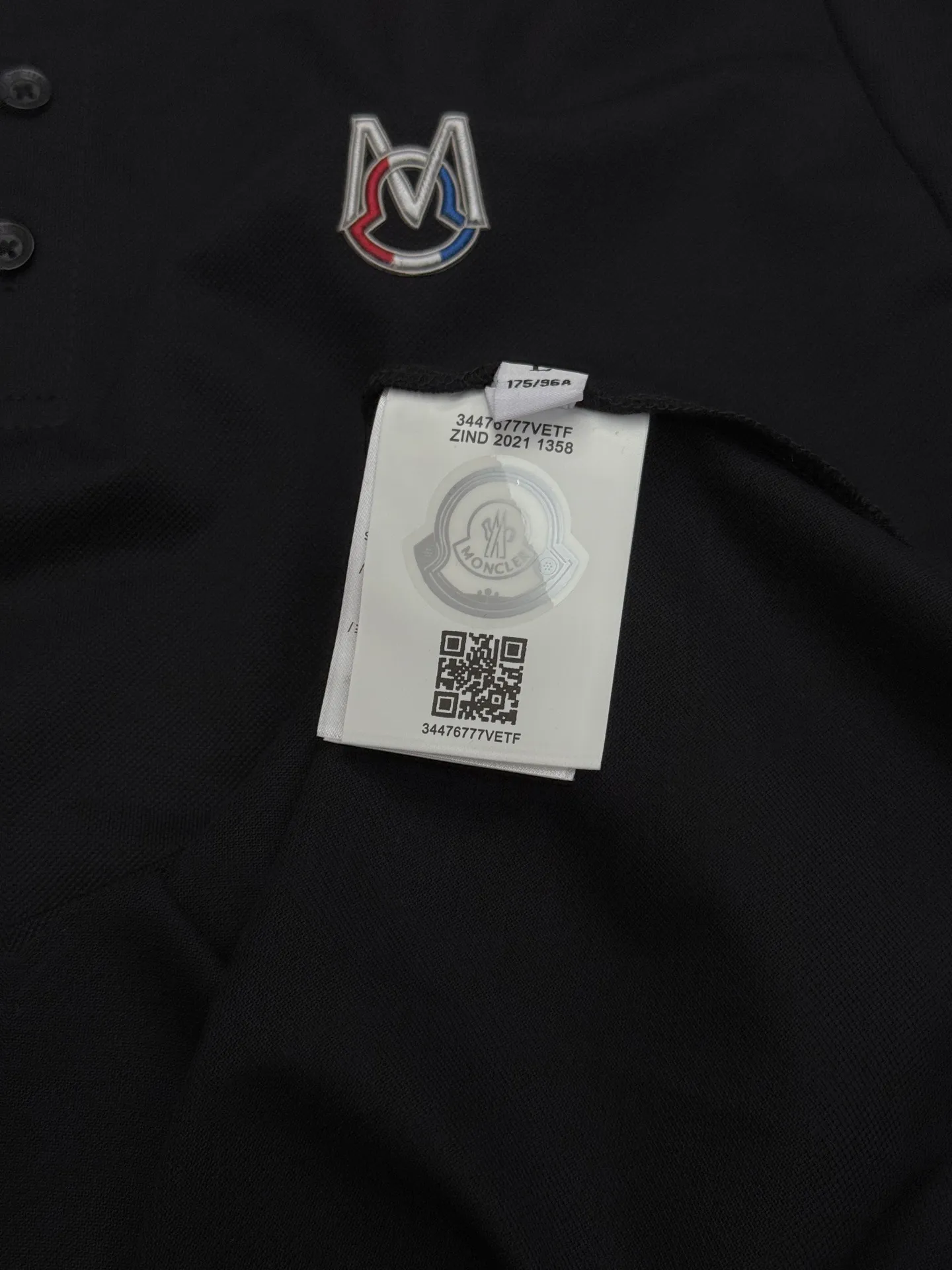 ⚜️Moncle* Classic Polo .New Arrival . Polo 230 ， . moncler Classic . . ！ . ！ ：Black.White.Gray.Sizes：M-3XL（S 4xl ） ❗️175/140 L